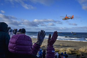 Más de 1000 personas presenciaron capacidades navales y marítimas en la costanera del estrecho de Magallanes