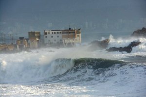 Autoridad Marítima llamó a seguir recomendaciones de seguridad ante aviso de marejadas anormales