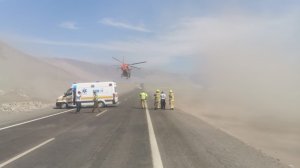 Cuarta Zona Naval aeroevacuó a mujer en estado grave tras accidente carretero al sur de Iquique