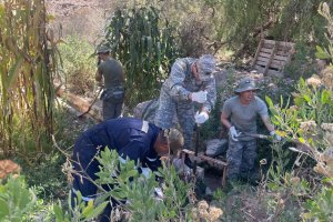 Cuarta Zona Naval participa en operativo conjunto para ayudar a localidad de Camiña