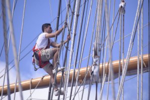 Buque Escuela “Esmeralda” realizó actividades operativas en Brasil