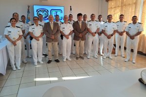 Instructores de la Directemar realizan curso OMI en Guatemala