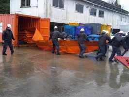 Capitanía de Puerto de Corral realiza ejercicio de combate a la contaminación