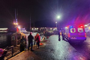 Armada apoya evacuación médica de urgencia desde Caleta Andrade a Puerto Chacabuco